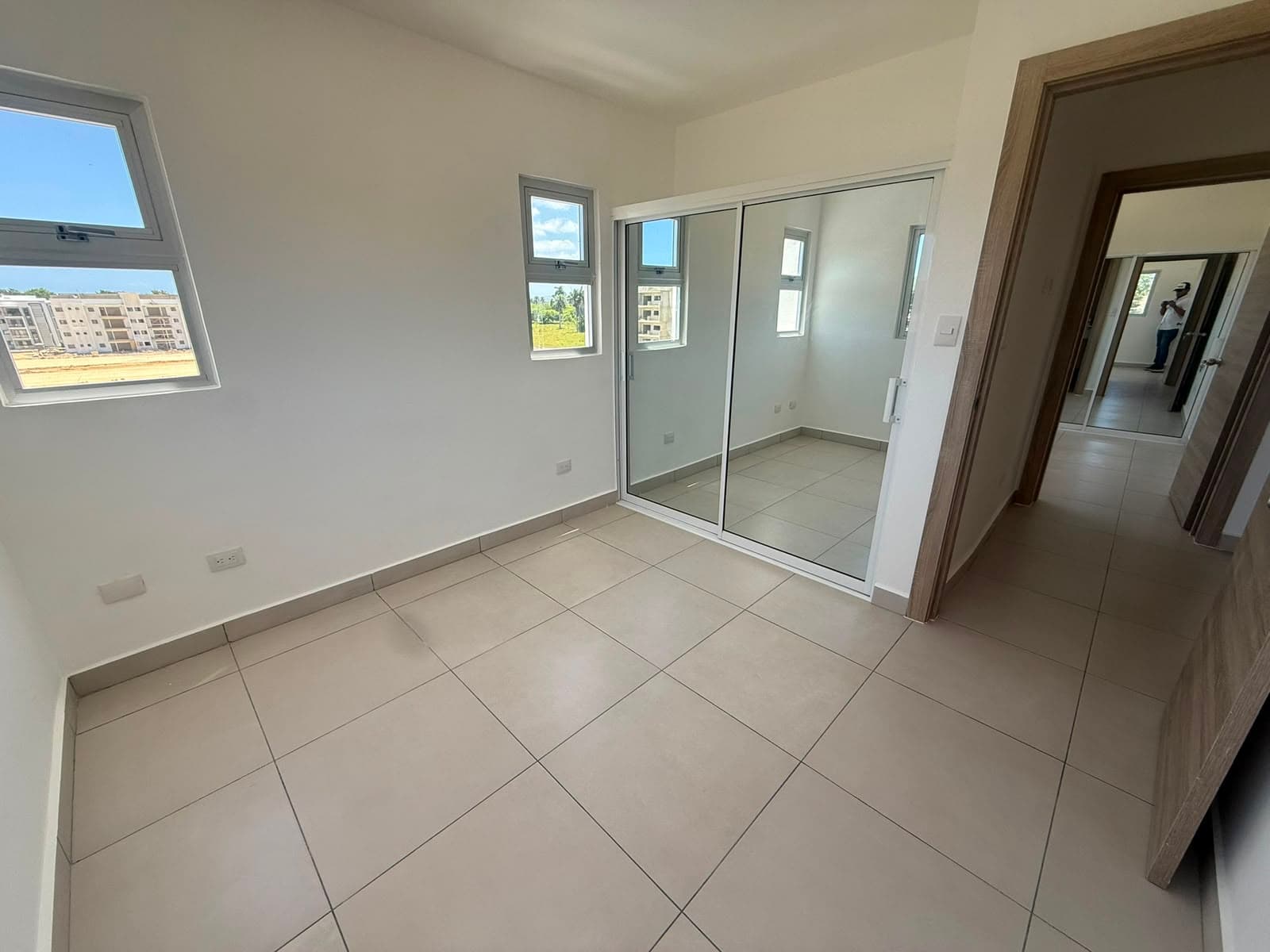 Apartamento frente a playa dorada 